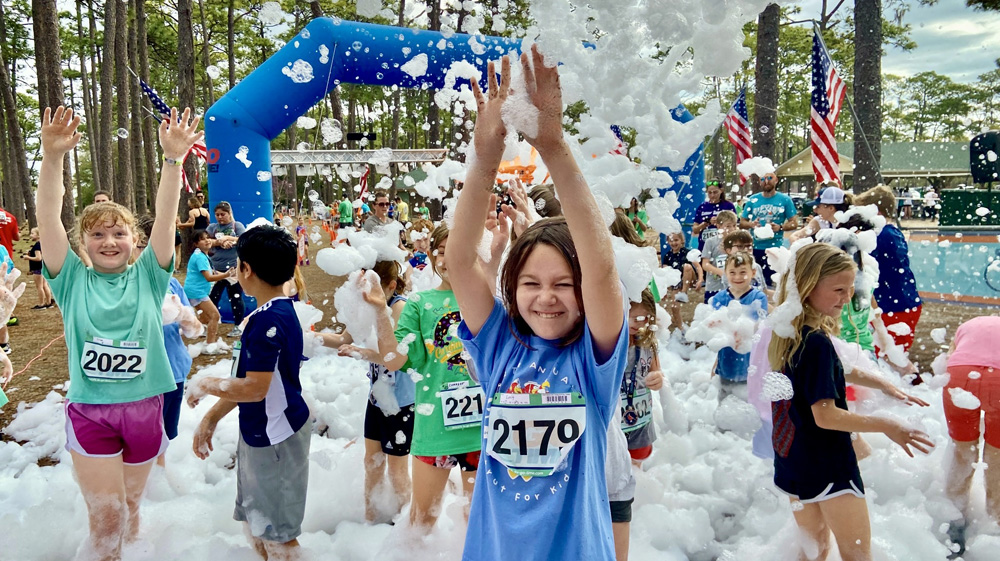 STL Bubble Van Offers Foam Parties for All Ages